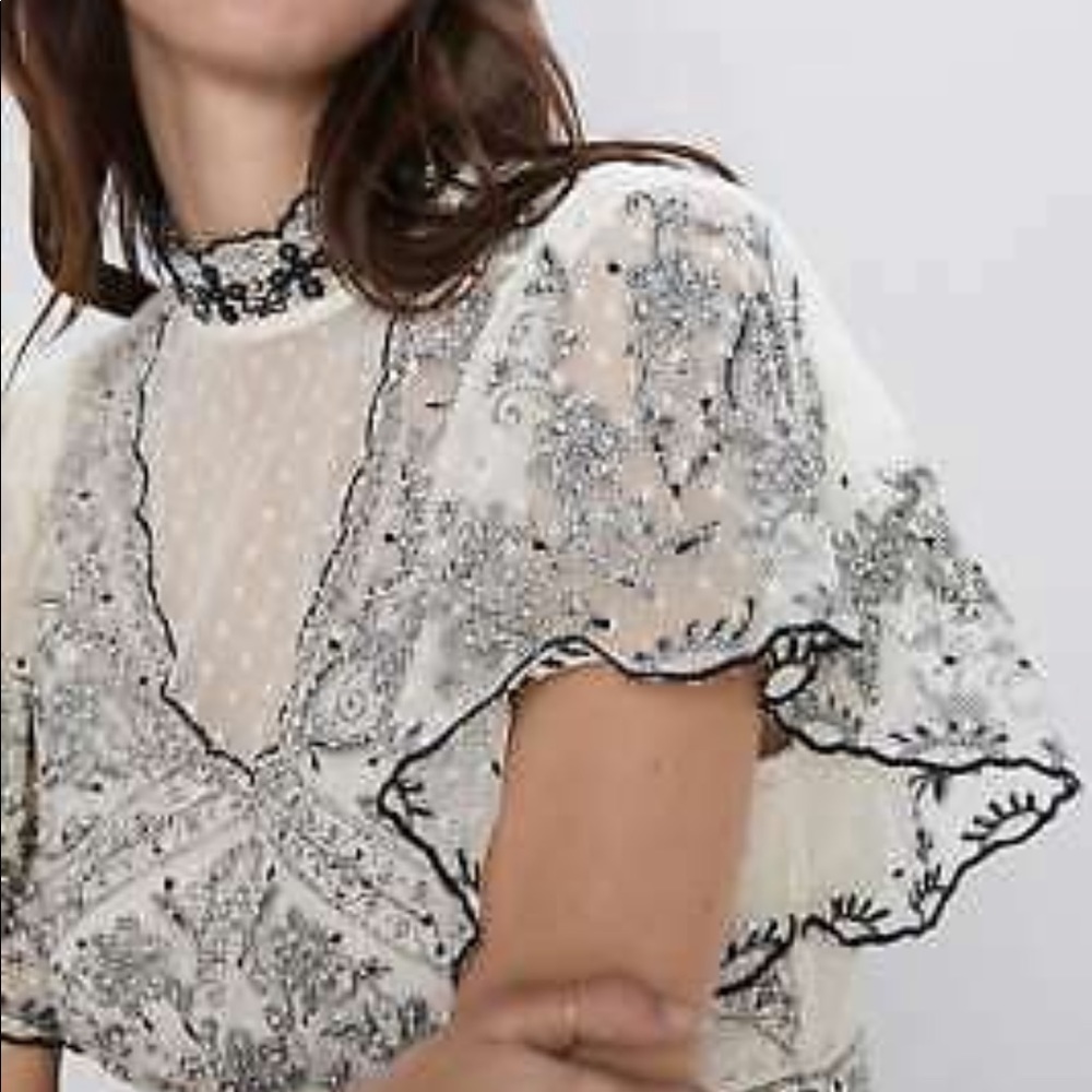 Zara lace dress - Picture 3 of 8